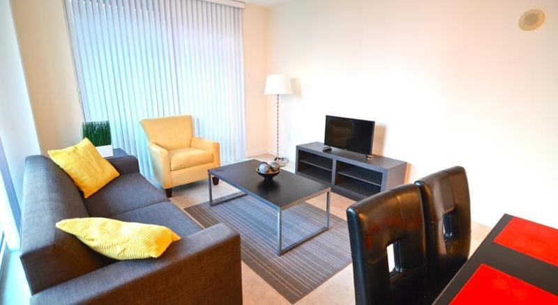 Riviera Luxury Living At River Oaks Marina And Tower Miami Eksteriør billede