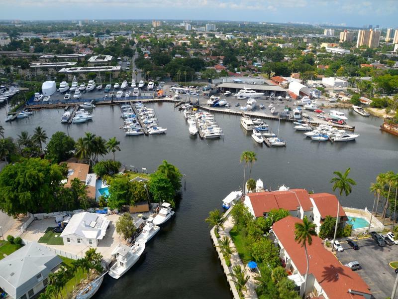 Riviera Luxury Living At River Oaks Marina And Tower Miami Eksteriør billede