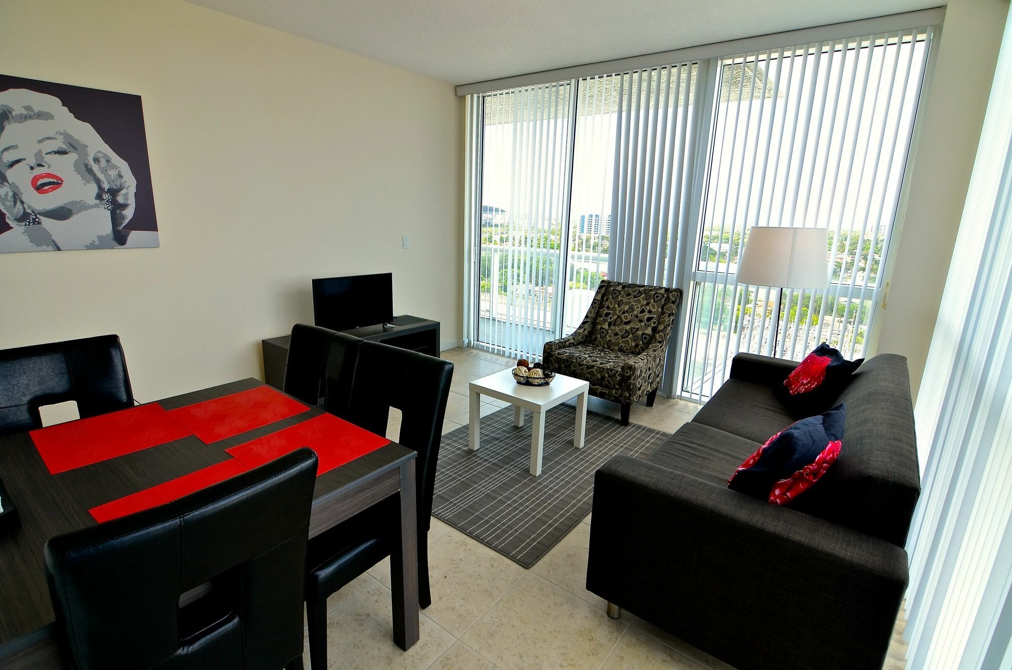 Riviera Luxury Living At River Oaks Marina And Tower Miami Eksteriør billede